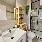 Boho With Rooftop Pool Daire *