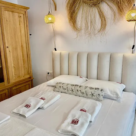 Boho With Rooftop Pool Appartement *